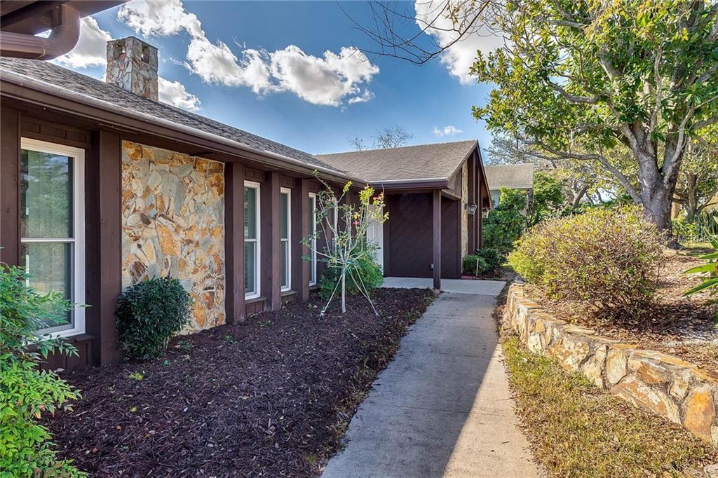 7812 WHITE ASH STREET, ORLANDO, Florida 32819, 3 Bedrooms Bedrooms, 8 Rooms Rooms,2 BathroomsBathrooms,Residential,For sale,WHITE ASH,O5556576