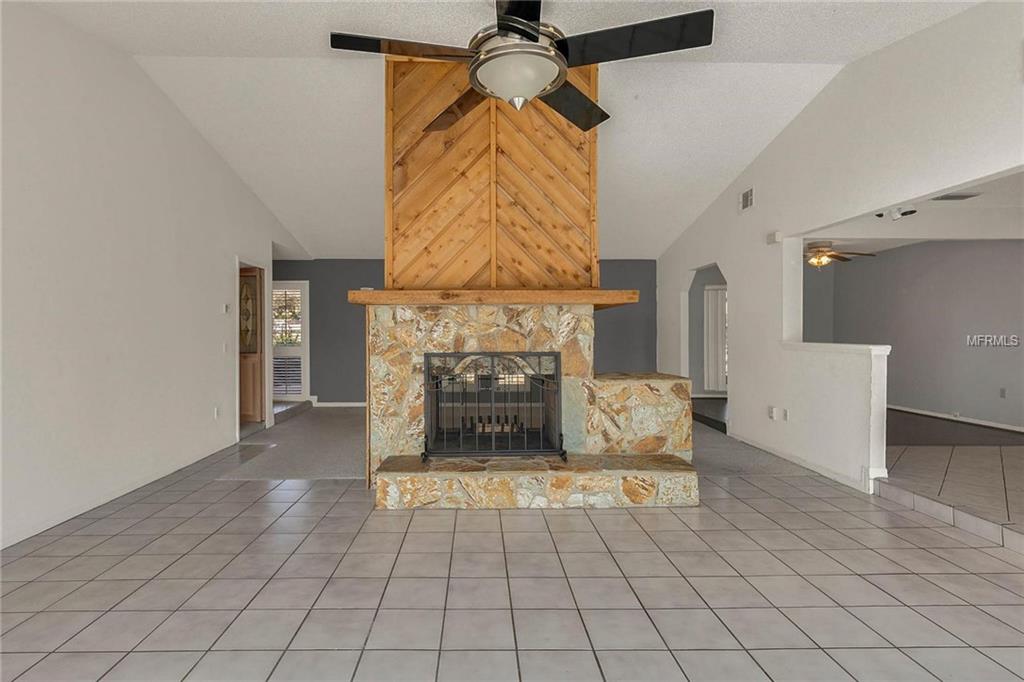 7812 WHITE ASH STREET, ORLANDO, Florida 32819, 3 Bedrooms Bedrooms, 8 Rooms Rooms,2 BathroomsBathrooms,Residential,For sale,WHITE ASH,O5556576