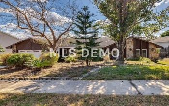 7812 WHITE ASH STREET, ORLANDO, Florida 32819, 3 Bedrooms Bedrooms, 8 Rooms Rooms,2 BathroomsBathrooms,Residential,For sale,WHITE ASH,O5556576