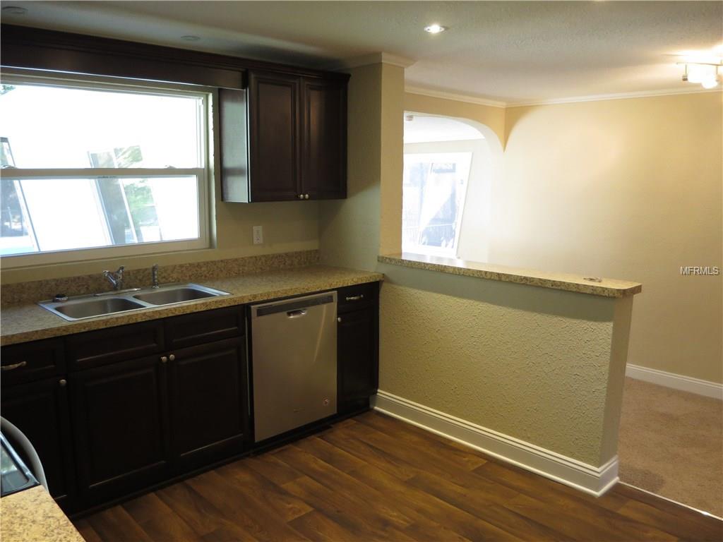 486 BAY ROAD, MOUNT DORA, Florida 32757, 3 Bedrooms Bedrooms, 6 Rooms Rooms,2 BathroomsBathrooms,Residential,For sale,BAY,G4852223