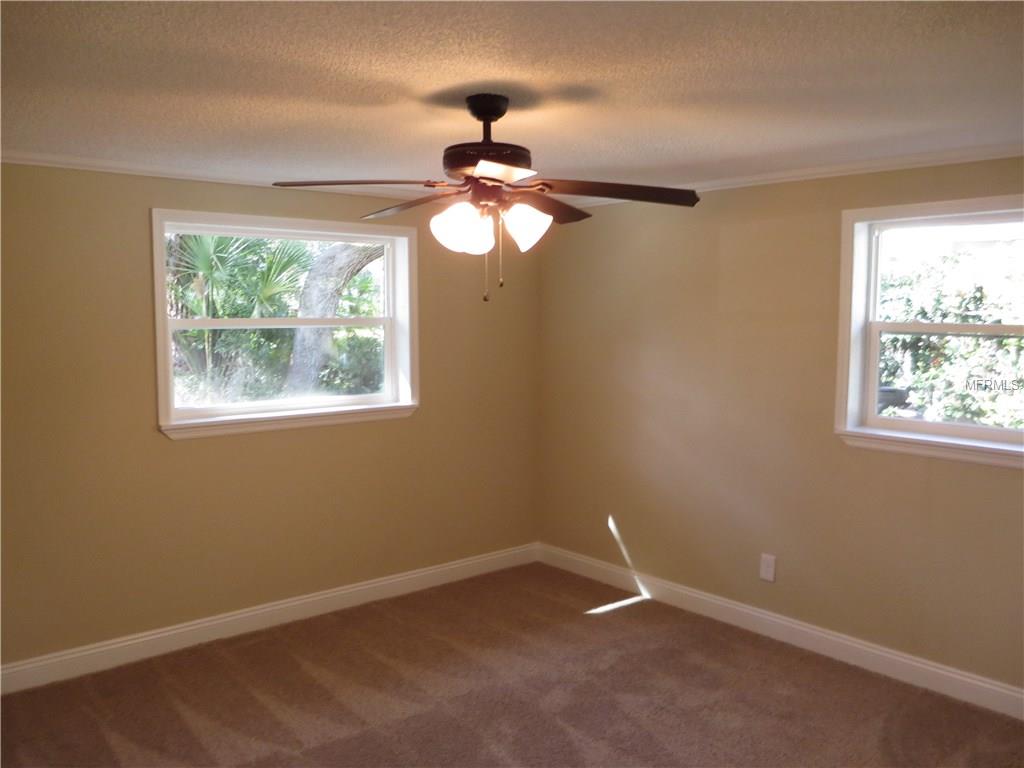 486 BAY ROAD, MOUNT DORA, Florida 32757, 3 Bedrooms Bedrooms, 6 Rooms Rooms,2 BathroomsBathrooms,Residential,For sale,BAY,G4852223