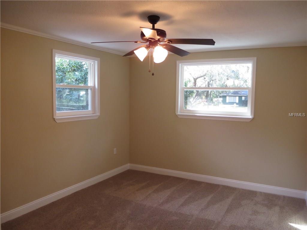 486 BAY ROAD, MOUNT DORA, Florida 32757, 3 Bedrooms Bedrooms, 6 Rooms Rooms,2 BathroomsBathrooms,Residential,For sale,BAY,G4852223