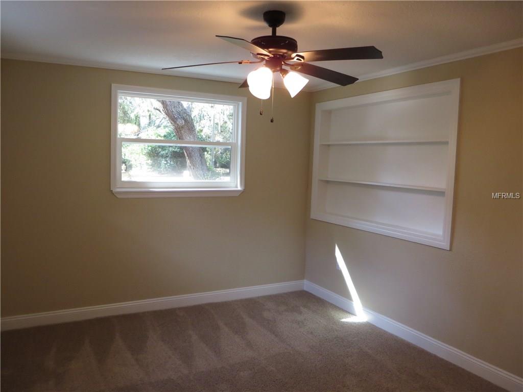 486 BAY ROAD, MOUNT DORA, Florida 32757, 3 Bedrooms Bedrooms, 6 Rooms Rooms,2 BathroomsBathrooms,Residential,For sale,BAY,G4852223