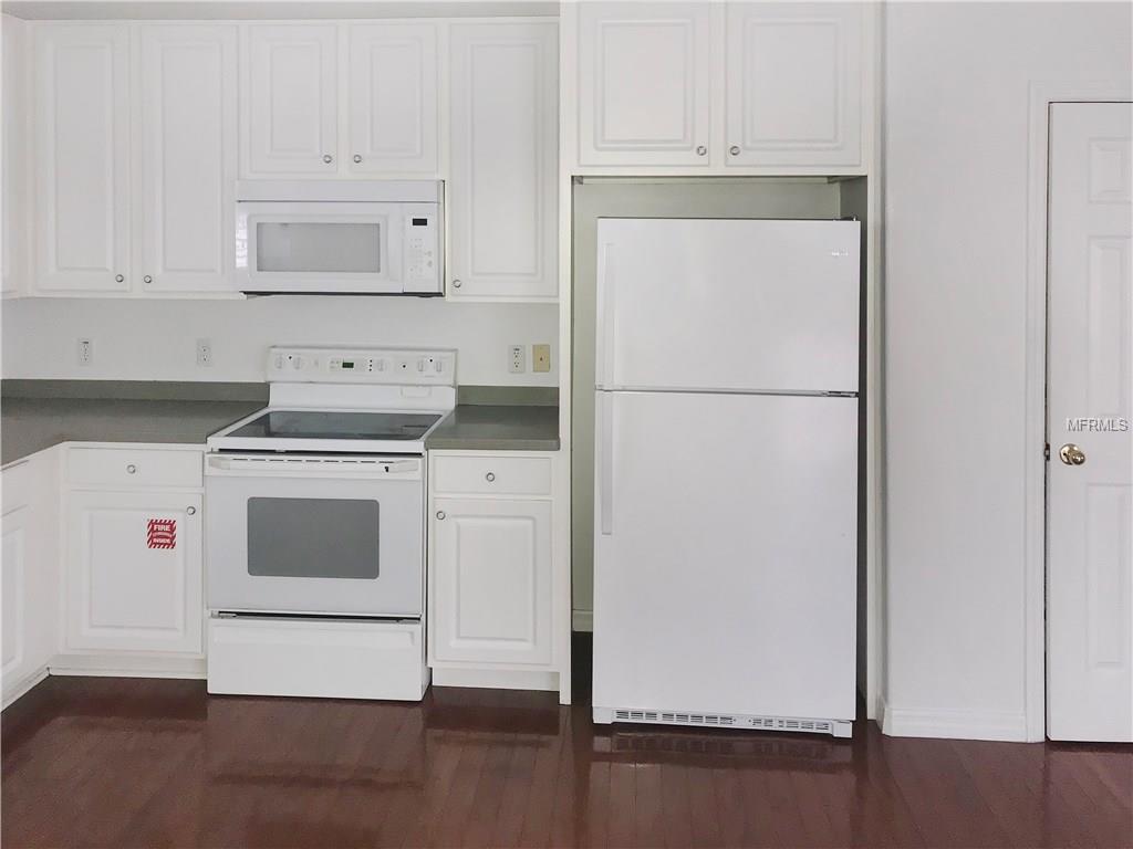 212 WILLOW VIEW DRIVE, DAVENPORT, Florida 33896, 5 Bedrooms Bedrooms, 6 Rooms Rooms,4 BathroomsBathrooms,Residential,For sale,WILLOW VIEW,S4857050