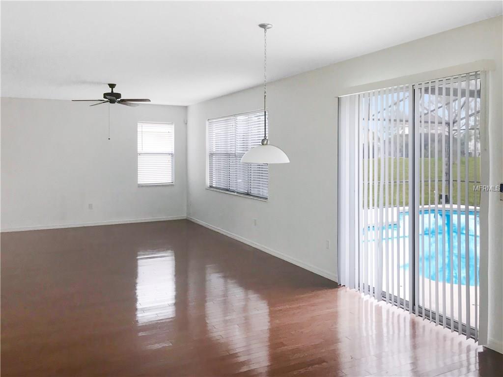 212 WILLOW VIEW DRIVE, DAVENPORT, Florida 33896, 5 Bedrooms Bedrooms, 6 Rooms Rooms,4 BathroomsBathrooms,Residential,For sale,WILLOW VIEW,S4857050