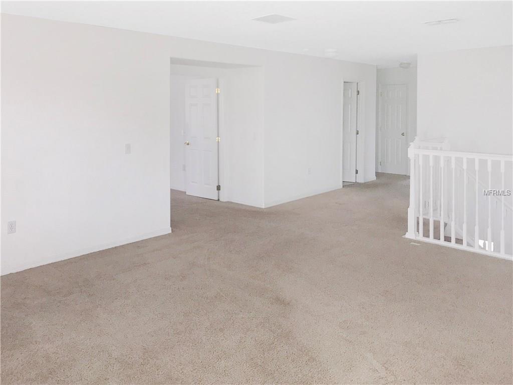 212 WILLOW VIEW DRIVE, DAVENPORT, Florida 33896, 5 Bedrooms Bedrooms, 6 Rooms Rooms,4 BathroomsBathrooms,Residential,For sale,WILLOW VIEW,S4857050