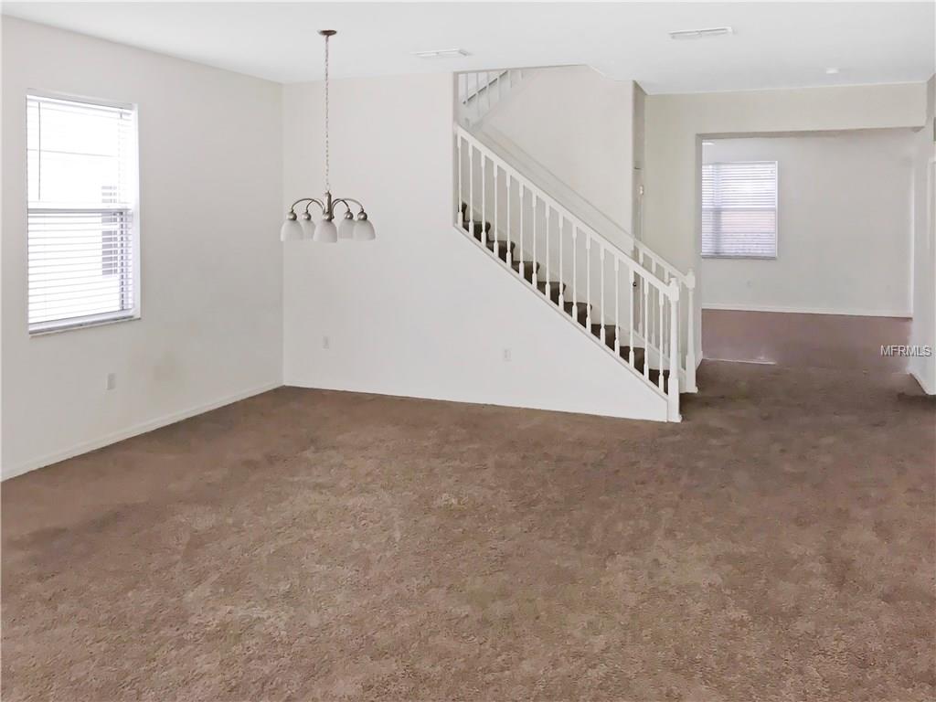 212 WILLOW VIEW DRIVE, DAVENPORT, Florida 33896, 5 Bedrooms Bedrooms, 6 Rooms Rooms,4 BathroomsBathrooms,Residential,For sale,WILLOW VIEW,S4857050