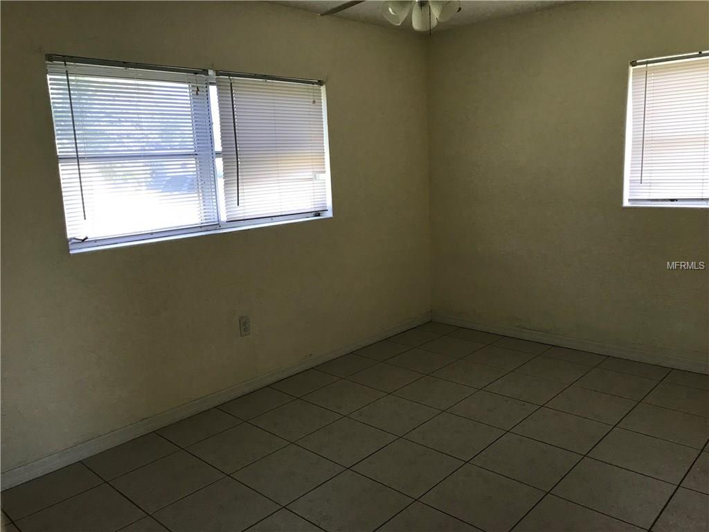 7317 ROYAL PALM DRIVE, NEW PORT RICHEY, Florida 34652, 3 Bedrooms Bedrooms, 3 Rooms Rooms,2 BathroomsBathrooms,Residential,For sale,ROYAL PALM,W7637832