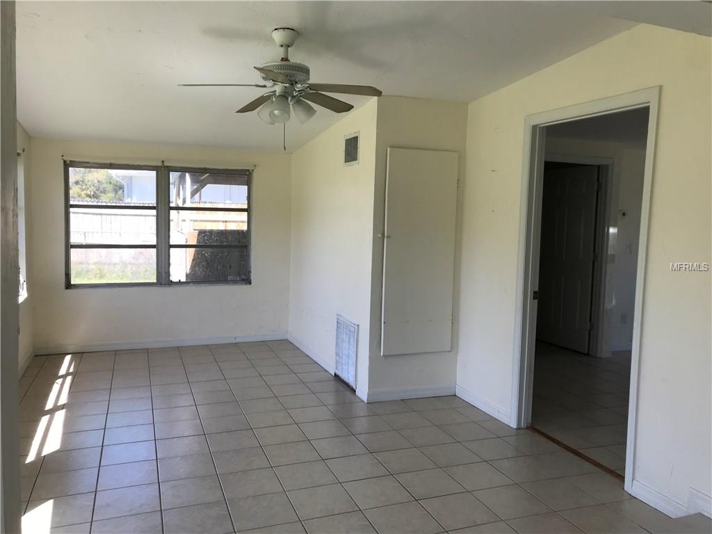 7317 ROYAL PALM DRIVE, NEW PORT RICHEY, Florida 34652, 3 Bedrooms Bedrooms, 3 Rooms Rooms,2 BathroomsBathrooms,Residential,For sale,ROYAL PALM,W7637832