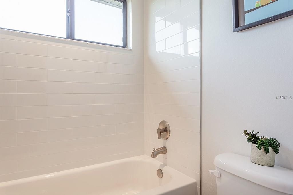 7510 S SWOOPE STREET, TAMPA, Florida 33616, 4 Bedrooms Bedrooms, 8 Rooms Rooms,3 BathroomsBathrooms,Residential,For sale,SWOOPE,T2892616