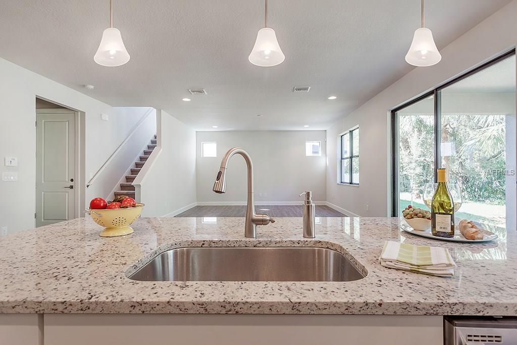 7510 S SWOOPE STREET, TAMPA, Florida 33616, 4 Bedrooms Bedrooms, 8 Rooms Rooms,3 BathroomsBathrooms,Residential,For sale,SWOOPE,T2892616