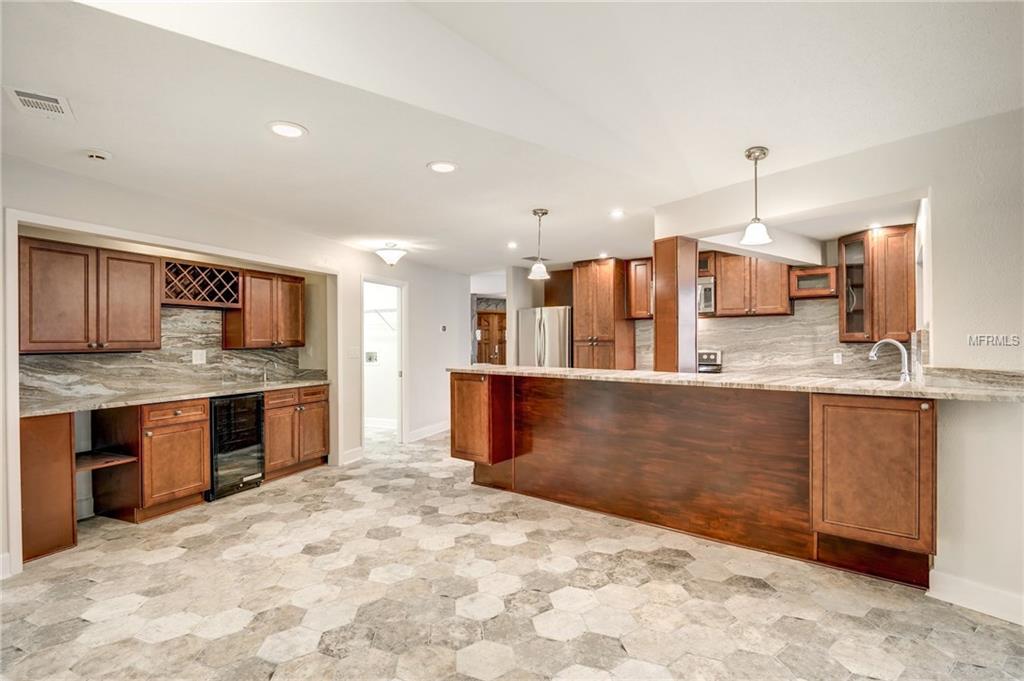 2962 HEATHER TRAIL, CLEARWATER, Florida 33761, 4 Bedrooms Bedrooms, 3 Rooms Rooms,3 BathroomsBathrooms,Residential,For sale,HEATHER,U7843634