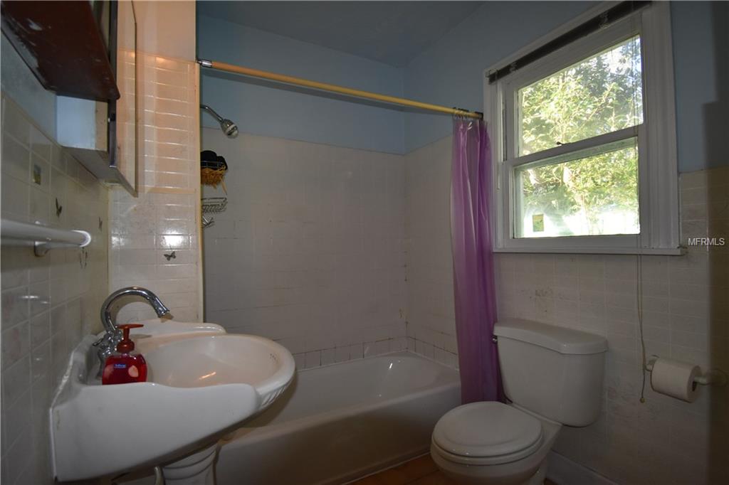 3200 21ST STREET N, ST PETERSBURG, Florida 33713, 2 Bedrooms Bedrooms, 8 Rooms Rooms,1 BathroomBathrooms,Residential,For sale,21ST,U7844333