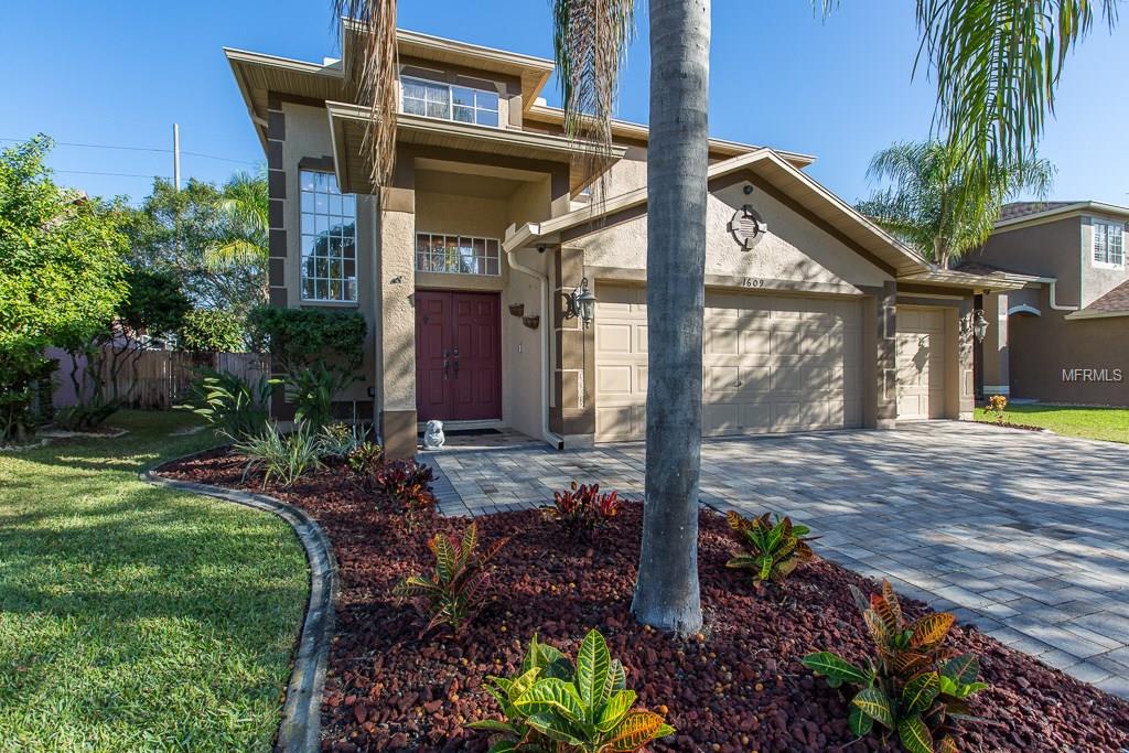 1609 GRAY BARK DRIVE, OLDSMAR, Florida 34677, 4 Bedrooms Bedrooms, 8 Rooms Rooms,2 BathroomsBathrooms,Residential,For sale,GRAY BARK,U7844970