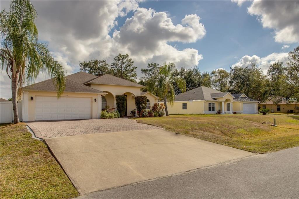 2911 EVANS WAY, KISSIMMEE, Florida 34758, 4 Bedrooms Bedrooms, 9 Rooms Rooms,3 BathroomsBathrooms,Residential,For sale,EVANS,G4852072