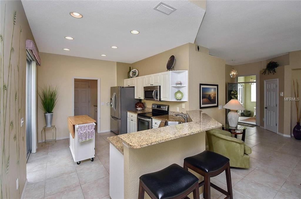 17755 COURTSIDE LANDINGS CIRCLE, PUNTA GORDA, Florida 33955, 2 Bedrooms Bedrooms, 6 Rooms Rooms,2 BathroomsBathrooms,Residential,For sale,COURTSIDE LANDINGS,C7248509