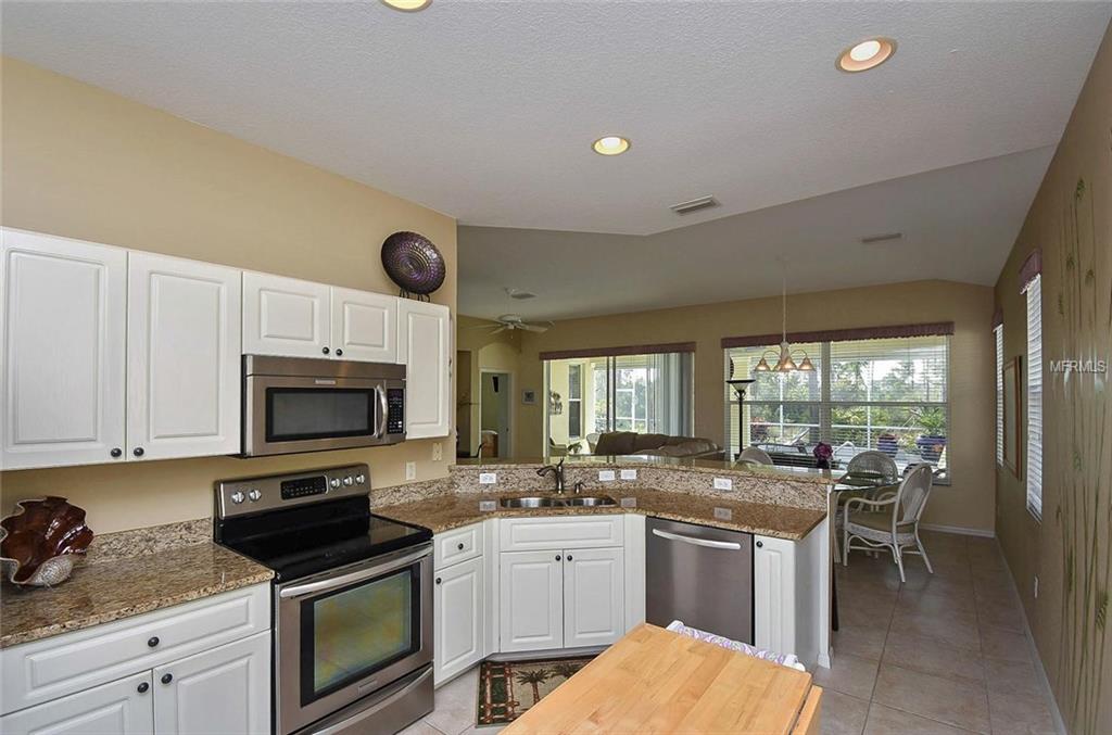 17755 COURTSIDE LANDINGS CIRCLE, PUNTA GORDA, Florida 33955, 2 Bedrooms Bedrooms, 6 Rooms Rooms,2 BathroomsBathrooms,Residential,For sale,COURTSIDE LANDINGS,C7248509