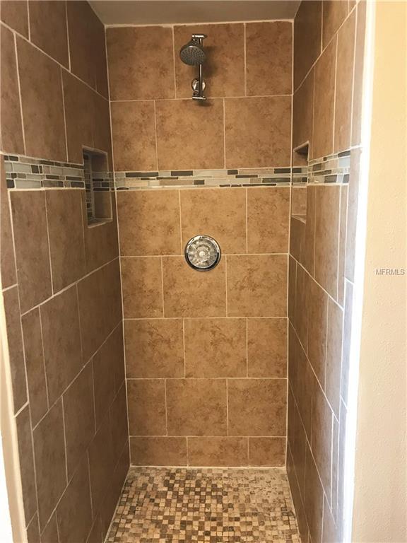 6407 MOSS WAY, TAMPA, Florida 33625, 3 Bedrooms Bedrooms, 5 Rooms Rooms,2 BathroomsBathrooms,Residential,For sale,MOSS WAY,O5559790