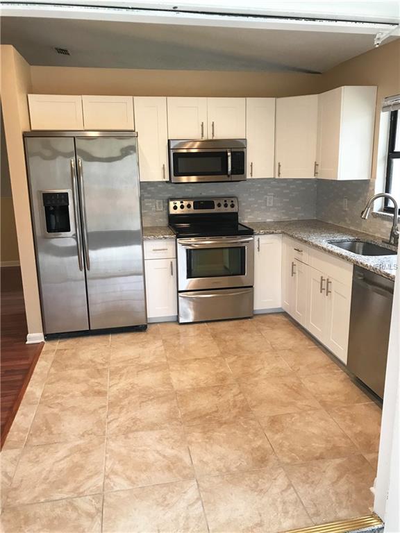 6407 MOSS WAY, TAMPA, Florida 33625, 3 Bedrooms Bedrooms, 5 Rooms Rooms,2 BathroomsBathrooms,Residential,For sale,MOSS WAY,O5559790