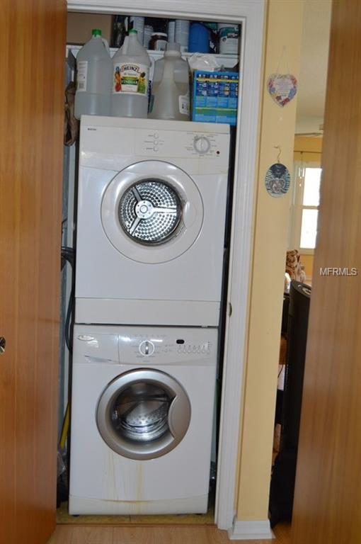 1749 S HIGHLAND AVE, CLEARWATER, Florida 33756, 2 Bedrooms Bedrooms, 5 Rooms Rooms,2 BathroomsBathrooms,Residential,For sale,S HIGHLAND AVE,U7847329