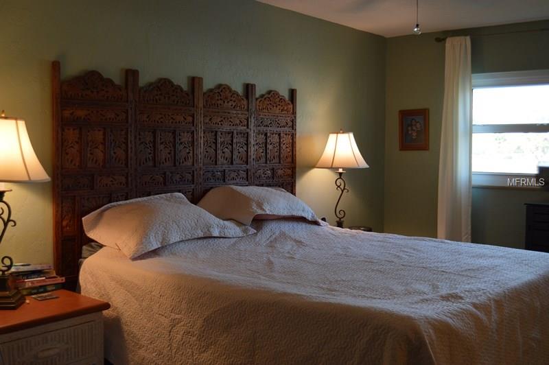 1749 S HIGHLAND AVE, CLEARWATER, Florida 33756, 2 Bedrooms Bedrooms, 5 Rooms Rooms,2 BathroomsBathrooms,Residential,For sale,S HIGHLAND AVE,U7847329