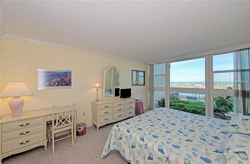 555 THE ESPLANADE N, VENICE, Florida 34285, 2 Bedrooms Bedrooms, 6 Rooms Rooms,2 BathroomsBathrooms,Residential,For sale,THE ESPLANADE,N5916408