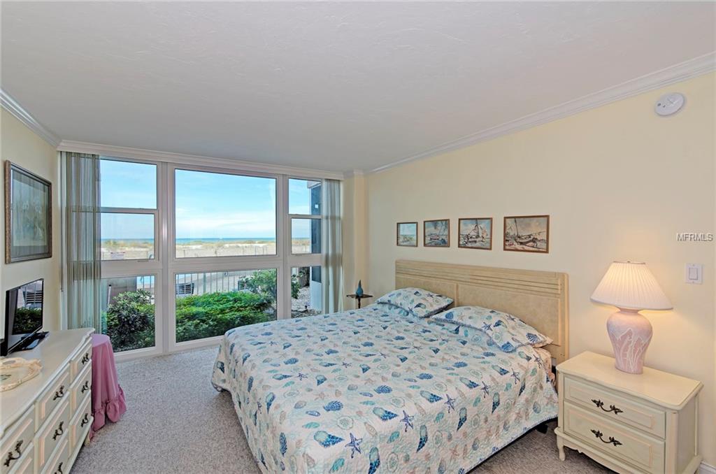 555 THE ESPLANADE N, VENICE, Florida 34285, 2 Bedrooms Bedrooms, 6 Rooms Rooms,2 BathroomsBathrooms,Residential,For sale,THE ESPLANADE,N5916408