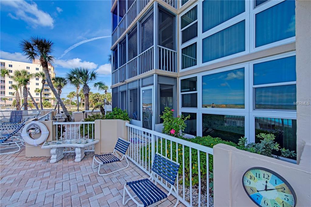 555 THE ESPLANADE N, VENICE, Florida 34285, 2 Bedrooms Bedrooms, 6 Rooms Rooms,2 BathroomsBathrooms,Residential,For sale,THE ESPLANADE,N5916408