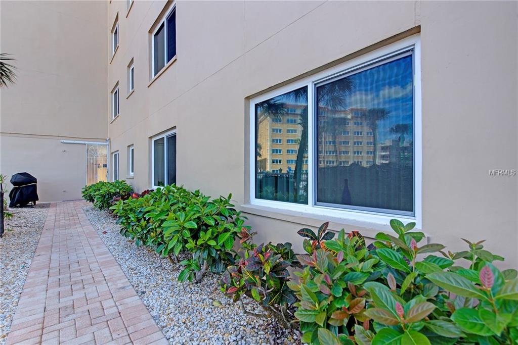 555 THE ESPLANADE N, VENICE, Florida 34285, 2 Bedrooms Bedrooms, 6 Rooms Rooms,2 BathroomsBathrooms,Residential,For sale,THE ESPLANADE,N5916408