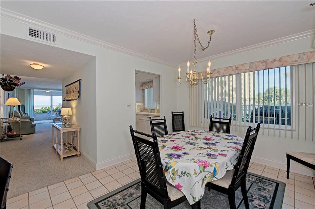 555 THE ESPLANADE N, VENICE, Florida 34285, 2 Bedrooms Bedrooms, 6 Rooms Rooms,2 BathroomsBathrooms,Residential,For sale,THE ESPLANADE,N5916408
