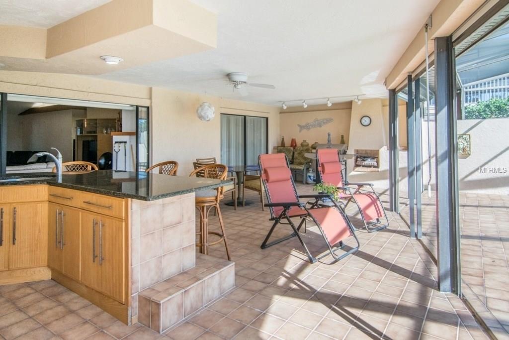 4400 45TH STREET S, ST PETERSBURG, Florida 33711, 4 Bedrooms Bedrooms, 8 Rooms Rooms,3 BathroomsBathrooms,Residential,For sale,45TH,U7812361