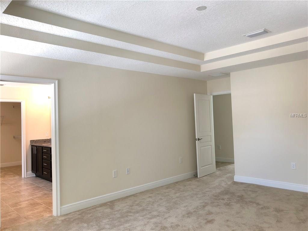 2115 W LEMON STREET, TAMPA, Florida 33606, 4 Bedrooms Bedrooms, 7 Rooms Rooms,3 BathroomsBathrooms,Residential,For sale,LEMON,T2892621