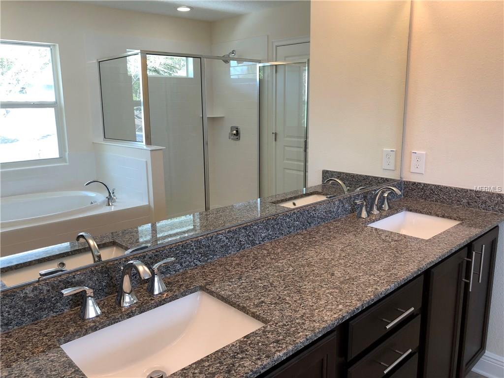 2115 W LEMON STREET, TAMPA, Florida 33606, 4 Bedrooms Bedrooms, 7 Rooms Rooms,3 BathroomsBathrooms,Residential,For sale,LEMON,T2892621