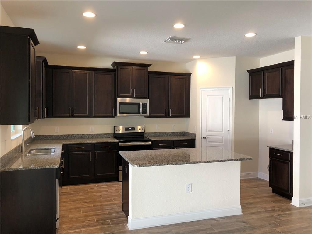 2115 W LEMON STREET, TAMPA, Florida 33606, 4 Bedrooms Bedrooms, 7 Rooms Rooms,3 BathroomsBathrooms,Residential,For sale,LEMON,T2892621