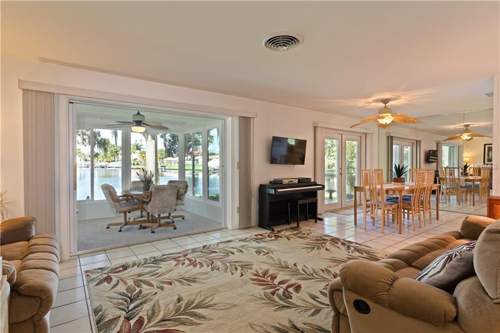 5180 VENETIAN BOULEVARD NE, ST PETERSBURG, Florida 33703, 3 Bedrooms Bedrooms, 8 Rooms Rooms,2 BathroomsBathrooms,Residential,For sale,VENETIAN,U7831138