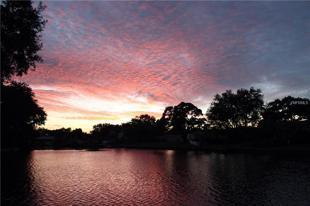 5180 VENETIAN BOULEVARD NE, ST PETERSBURG, Florida 33703, 3 Bedrooms Bedrooms, 8 Rooms Rooms,2 BathroomsBathrooms,Residential,For sale,VENETIAN,U7831138