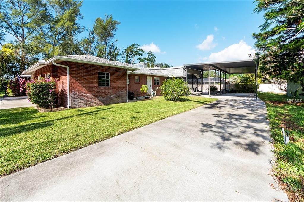 7412 17TH AVENUE NW, BRADENTON, Florida 34209, 4 Bedrooms Bedrooms, 9 Rooms Rooms,3 BathroomsBathrooms,Residential,For sale,17TH,A4203830