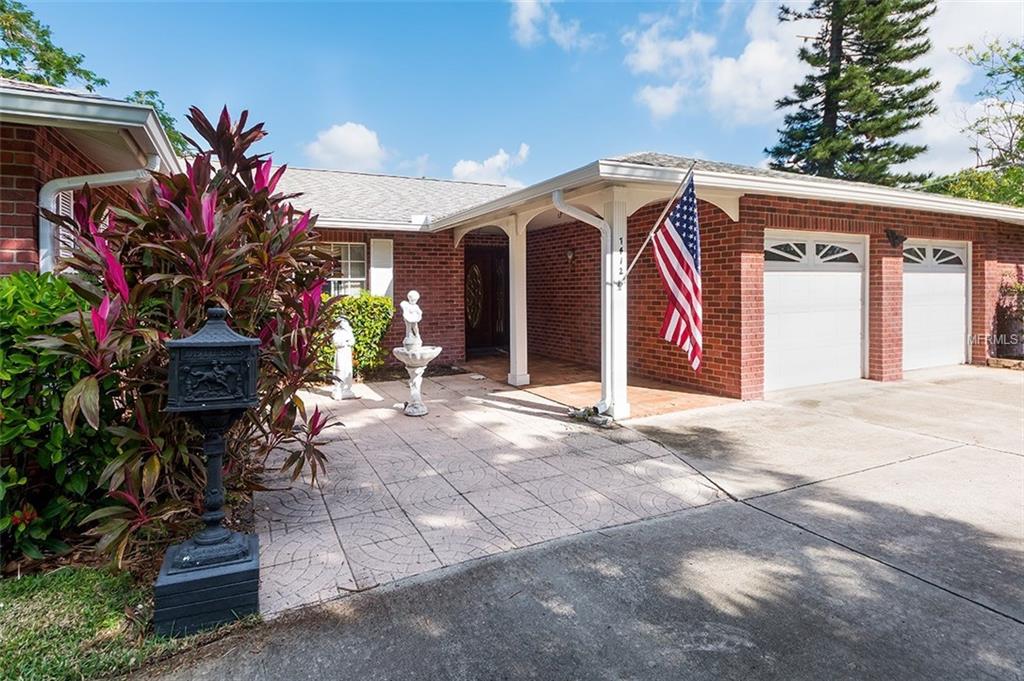 7412 17TH AVENUE NW, BRADENTON, Florida 34209, 4 Bedrooms Bedrooms, 9 Rooms Rooms,3 BathroomsBathrooms,Residential,For sale,17TH,A4203830