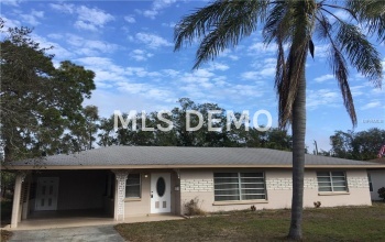 2147 JO AN DRIVE, SARASOTA, Florida 34231, 2 Bedrooms Bedrooms, 3 Rooms Rooms,2 BathroomsBathrooms,Residential,For sale,JO AN,A4205763