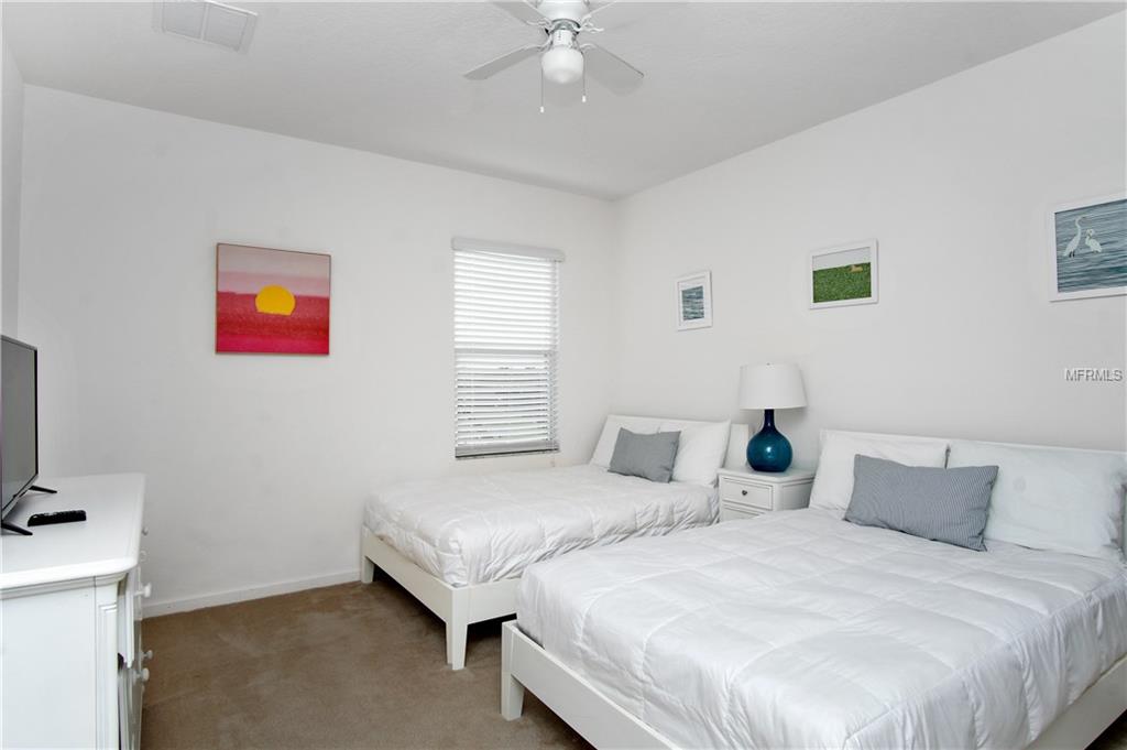 371 CABELLO DRIVE, DAVENPORT, Florida 33837, 6 Bedrooms Bedrooms, 10 Rooms Rooms,5 BathroomsBathrooms,Residential,For sale,CABELLO,S4856165