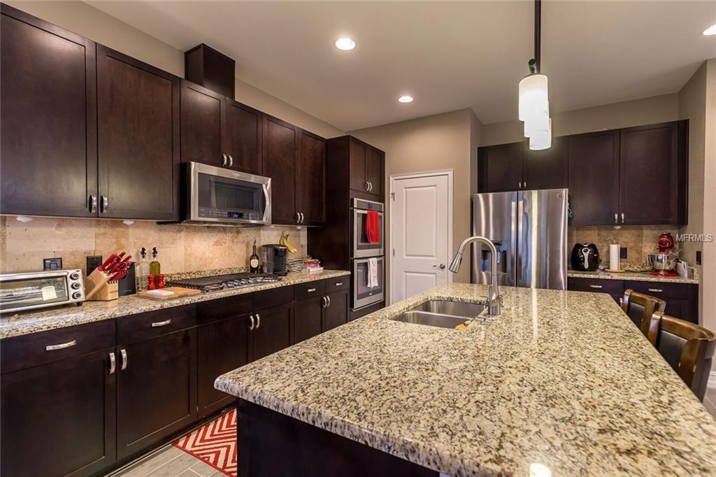 29203 PERILLI PLACE, WESLEY CHAPEL, Florida 33543, 3 Bedrooms Bedrooms, 7 Rooms Rooms,2 BathroomsBathrooms,Residential,For sale,PERILLI,T2926374