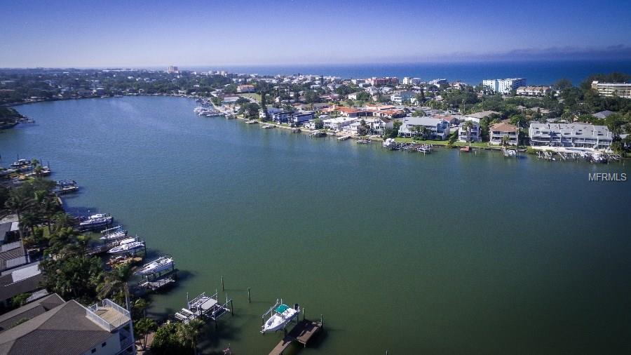 321 HARBOR DRIVE, INDIAN ROCKS BEACH, Florida 33785, 2 Bedrooms Bedrooms, 6 Rooms Rooms,3 BathroomsBathrooms,Residential,For sale,HARBOR,U7847227