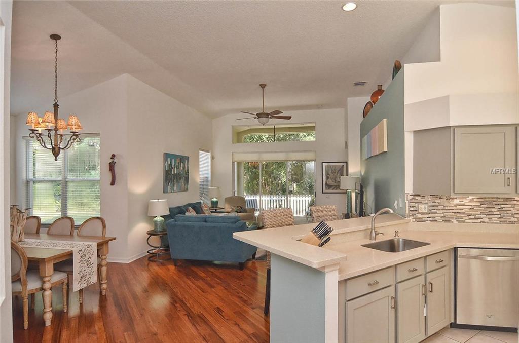 498 MEADOW SWEET CIRCLE, OSPREY, Florida 34229, 3 Bedrooms Bedrooms, 5 Rooms Rooms,2 BathroomsBathrooms,Residential,For sale,MEADOW SWEET,N5914789