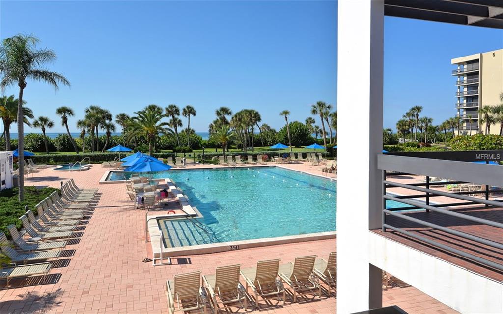 1045 GULF OF MEXICO DRIVE, LONGBOAT KEY, Florida 34228, 2 Bedrooms Bedrooms, 6 Rooms Rooms,2 BathroomsBathrooms,Residential,For sale,GULF OF MEXICO,A4203843