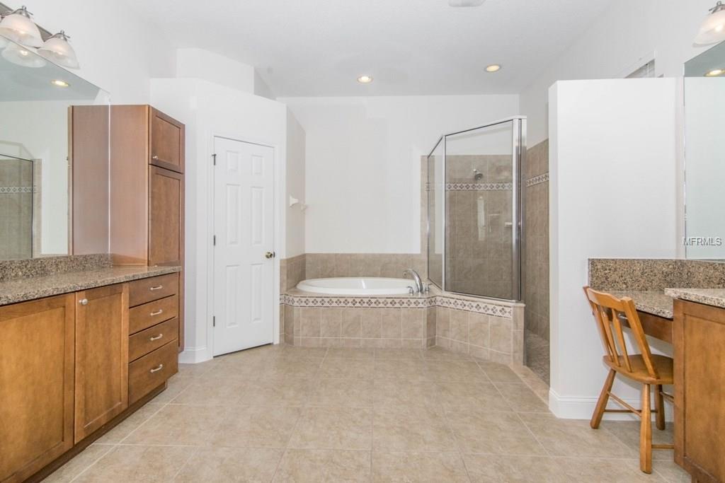 20607 LONGLEAF PINE AVENUE, TAMPA, Florida 33647, 4 Bedrooms Bedrooms, 9 Rooms Rooms,4 BathroomsBathrooms,Residential,For sale,LONGLEAF PINE,E2205662