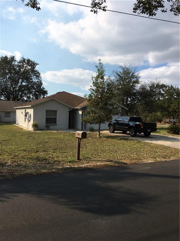 2049 N GRANDVIEW STREET, MOUNT DORA, Florida 32757, 3 Bedrooms Bedrooms, 5 Rooms Rooms,2 BathroomsBathrooms,Residential,For sale,GRANDVIEW,O5560293