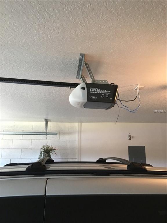 2049 N GRANDVIEW STREET, MOUNT DORA, Florida 32757, 3 Bedrooms Bedrooms, 5 Rooms Rooms,2 BathroomsBathrooms,Residential,For sale,GRANDVIEW,O5560293