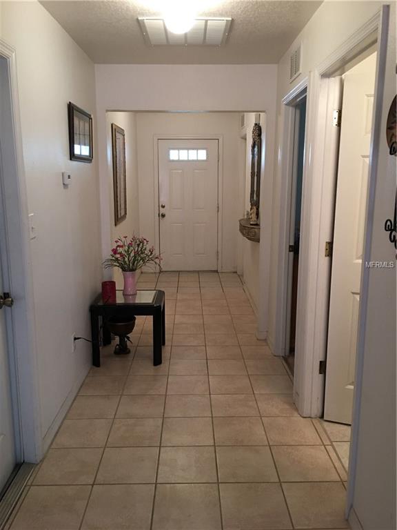 2049 N GRANDVIEW STREET, MOUNT DORA, Florida 32757, 3 Bedrooms Bedrooms, 5 Rooms Rooms,2 BathroomsBathrooms,Residential,For sale,GRANDVIEW,O5560293