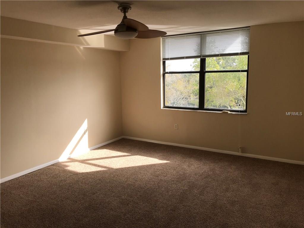 701 S MADISON AVENUE, CLEARWATER, Florida 33756, 2 Bedrooms Bedrooms, 4 Rooms Rooms,2 BathroomsBathrooms,Residential,For sale,MADISON,U7847428