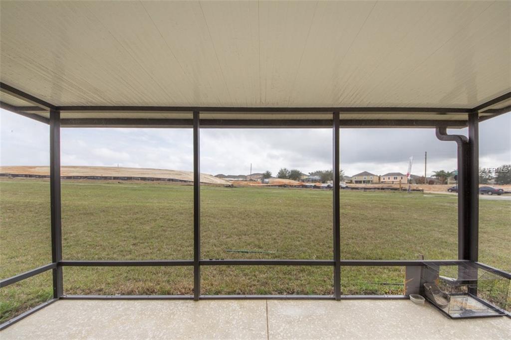 302 RED KITE DRIVE, GROVELAND, Florida 34736, 3 Bedrooms Bedrooms, 8 Rooms Rooms,2 BathroomsBathrooms,Residential,For sale,RED KITE,G4852785